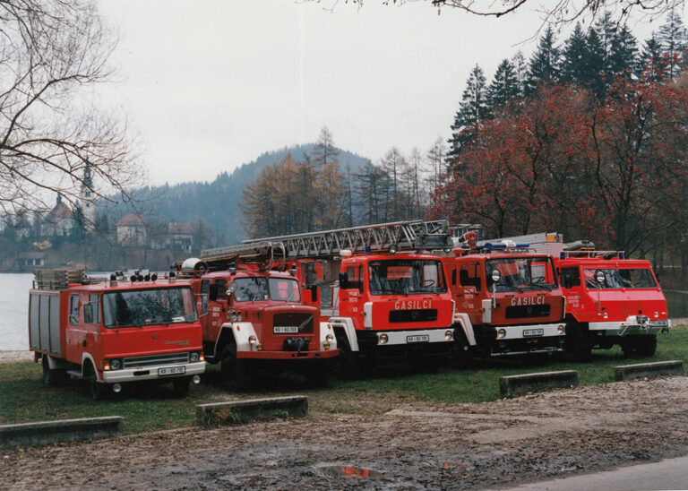 1995 Vozni park PGD Bled ob 110 letnici