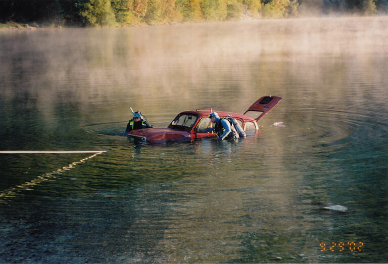 2002 - Izvlek vozila iz Bohinjskega jezera