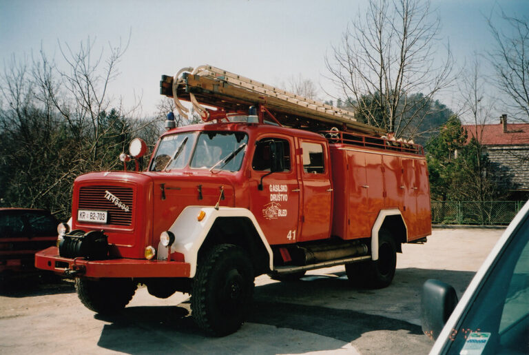 2005 TAM 5500